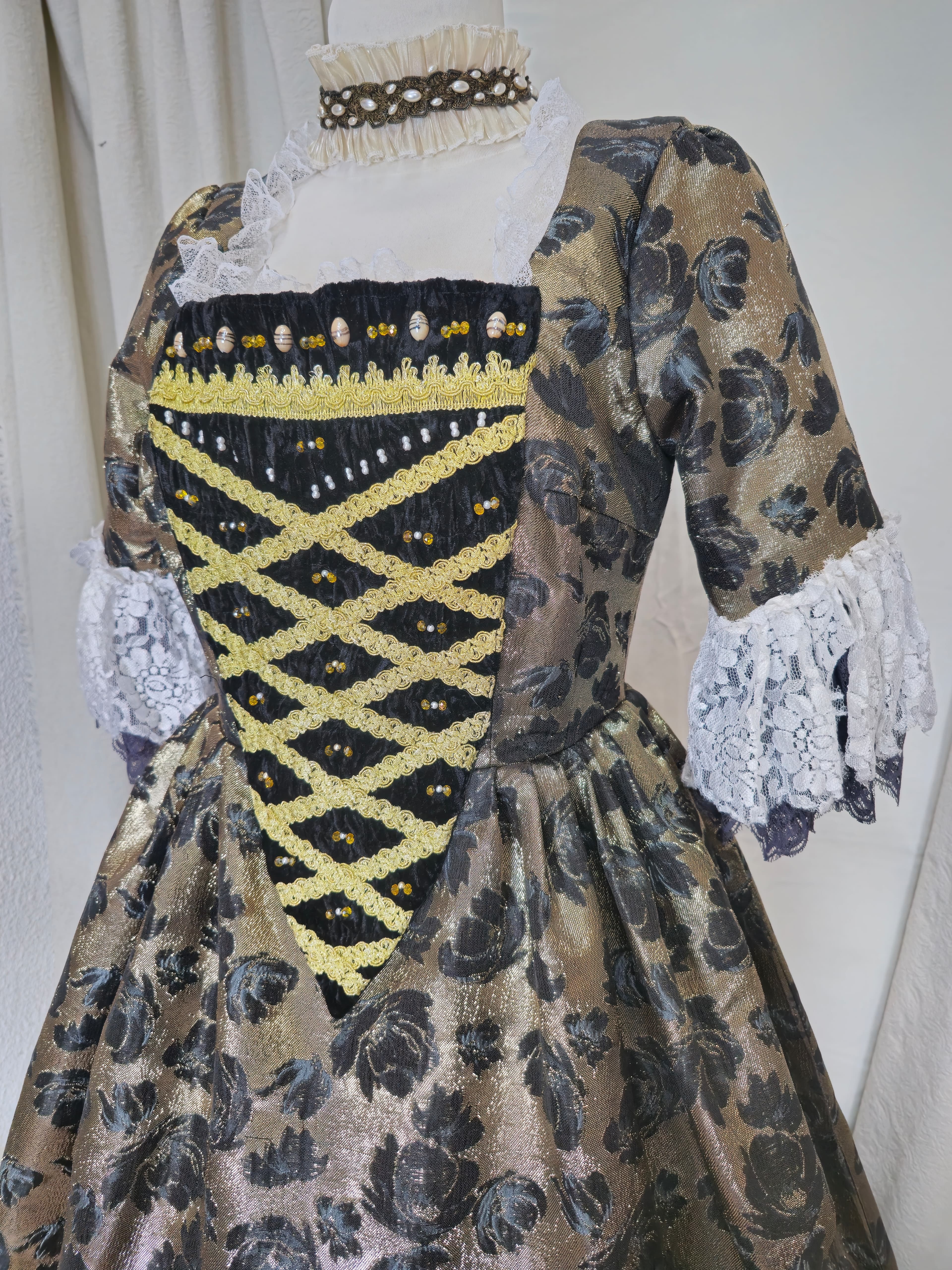 María Antonieta Serie V - Imagen 2